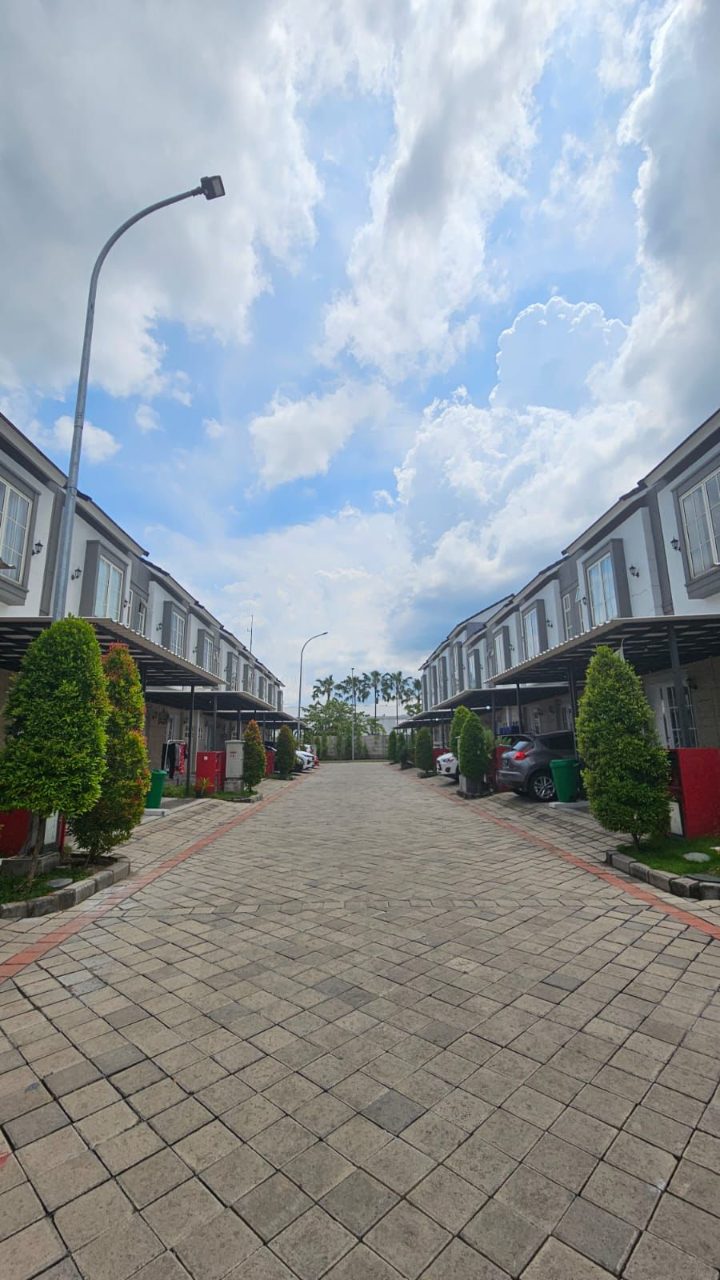 Tampak Depan