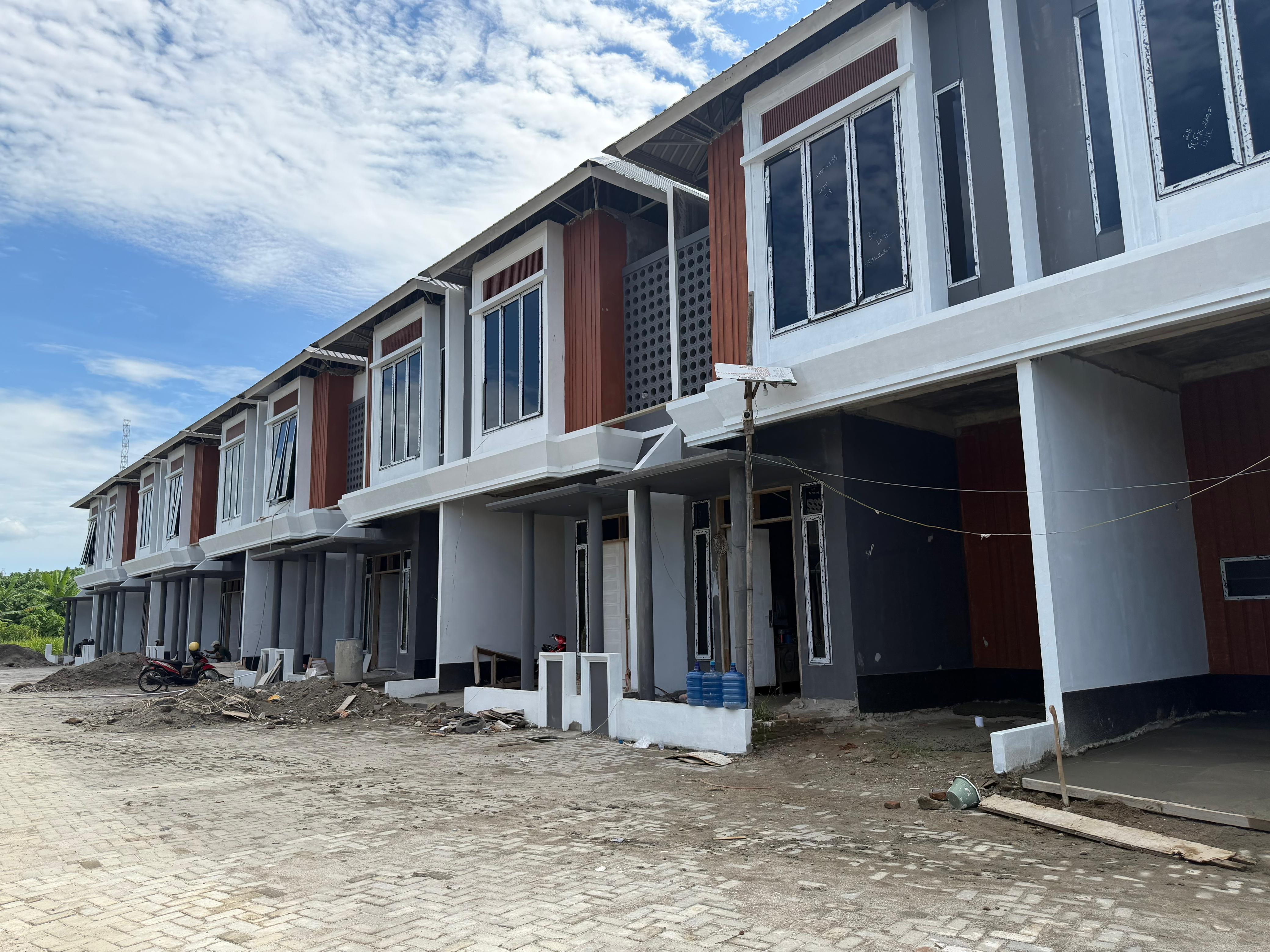 Siap huni 800 jutaan krakatau